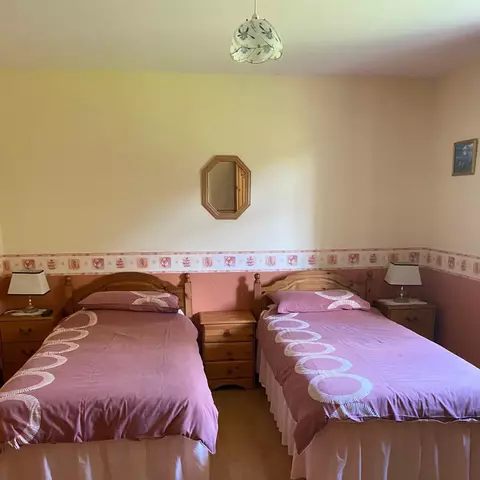 Twin En-Suite Bedroom